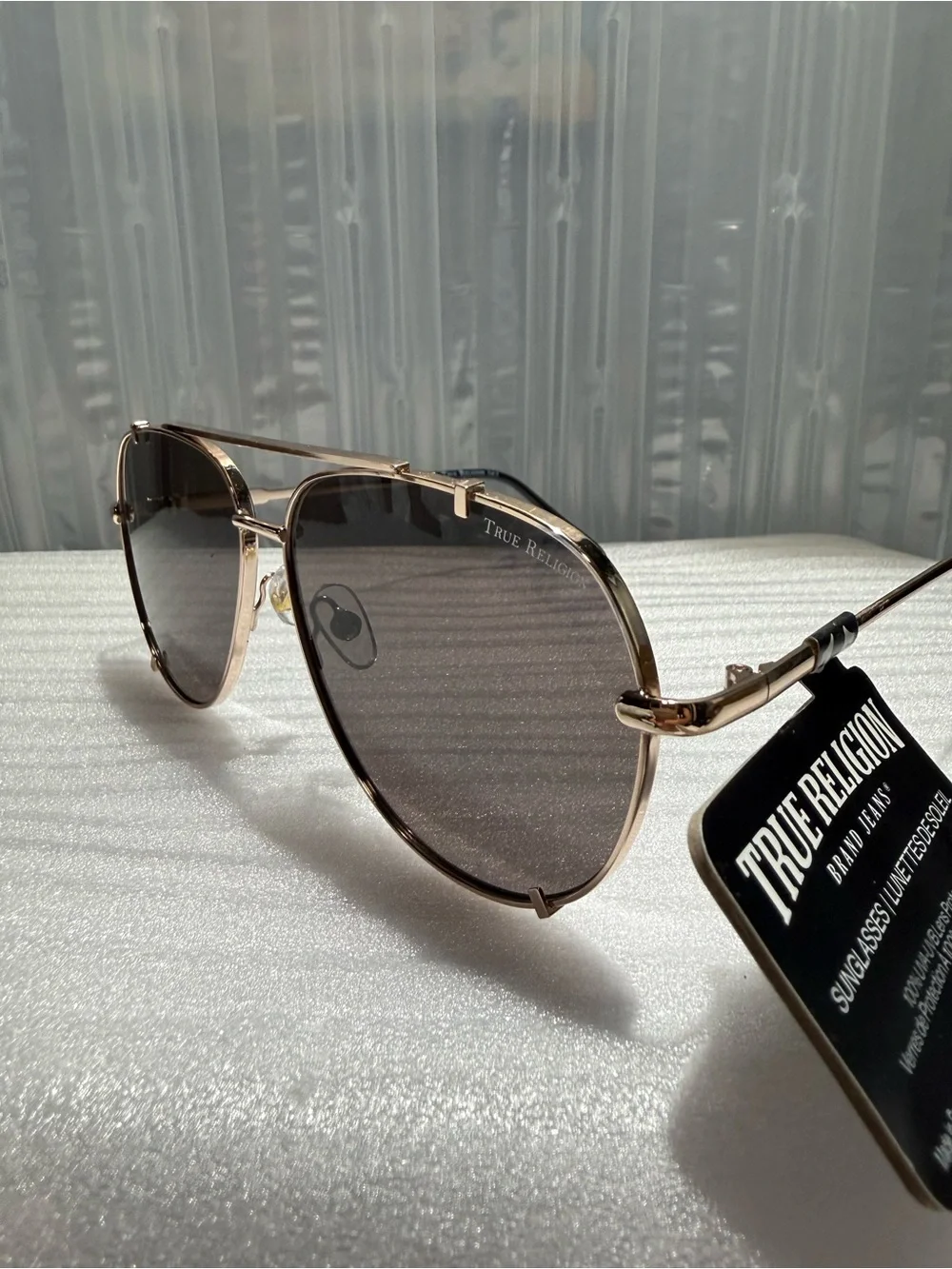 True Religion Unisex Double Bridge Gold Aviator Sunglasses NWT